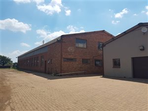 930 m² Industrial space in Klerksoord