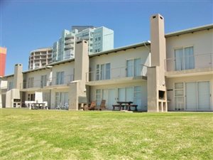 3 Bed Duplex in Diaz Beach