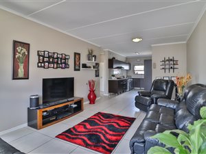 2 Bed Flat in Greenstone Ridge
