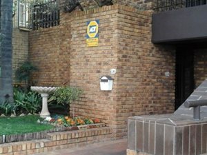 5 Bed House in Laudium