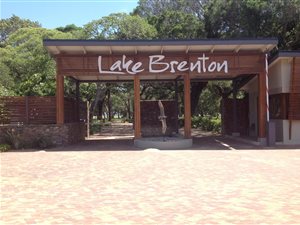 598 m² Land available in Lake Brenton