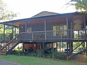 3 Bed House in Marina Beach
