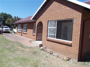 3 Bed House in Nigel Central