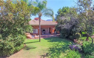 4 Bedroom House in Pecanwood