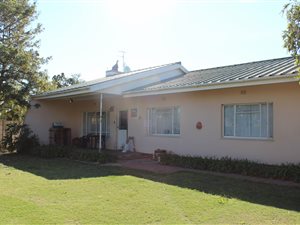 3 Bed House in Worcester West