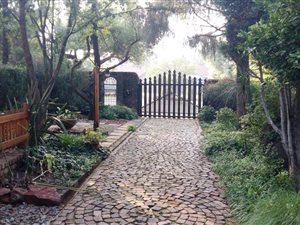 4 Bedroom House in Visagie Park