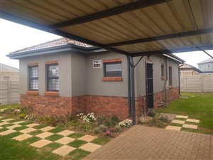 3 Bed House in Karen Park