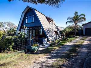 4 Bed House in Kei Mouth