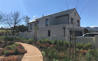 4 Bedroom House in Klein Parys