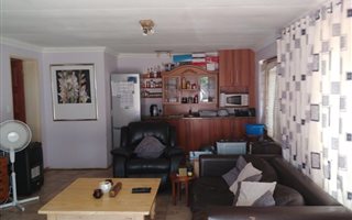 1 Bedroom Garden Cottage in Kensington B