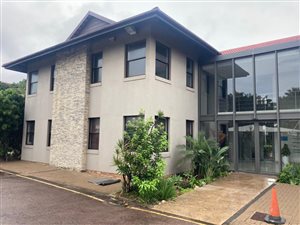 81 m² Commercial space in Glenashley