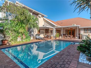 8 Bed House in Durban North