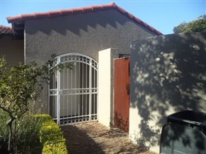 3 Bed Townhouse in Lynnwood Manor