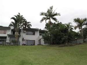 3 Bed Townhouse in Amanzimtoti