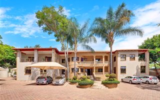928 m² Commercial space in Dunkeld West