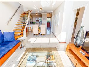 3 Bed Apartment in Edenburg