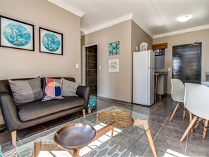2 Bed Apartment in Kenilworth