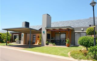 1 Bedroom Townhouse in Retire at Midstream