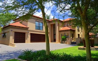 5 Bedroom House in Ruimsig