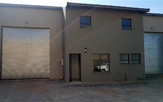 270 m² Industrial space in Chloorkop