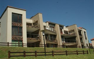 3 Bedroom Apartment in Emfuleni Golf Estate