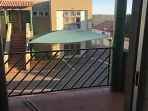 2 Bed Townhouse in Winchester Hills
