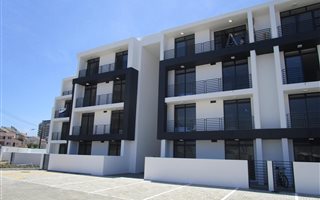 2 Bedroom Apartment in Waves Edge