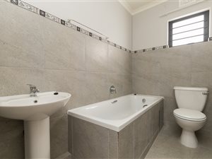3 Bed Townhouse in Kibler Park