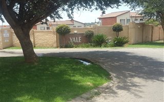 2 Bedroom Apartment in Willowbrook