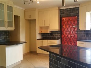 3 Bed House in Arboretum