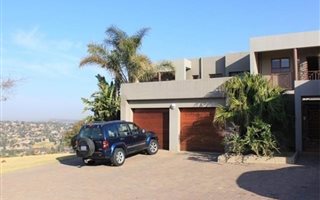 2 Bedroom Townhouse in Bassonia