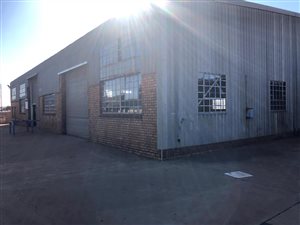 750 m² Commercial space in Rosslyn