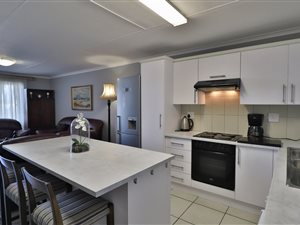 2 Bed Apartment in Island View