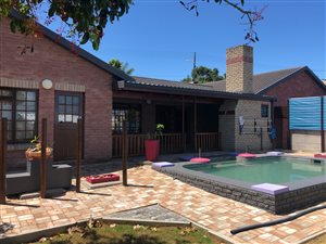 4 Bed House in Klein Brak River