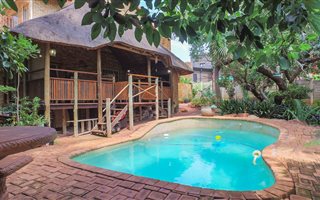 4 Bedroom House in Cashan