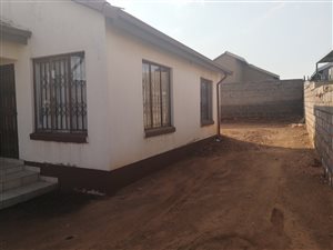 2 Bed House in Leondale