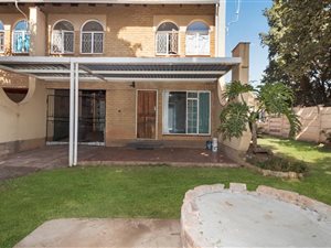 2 Bed Townhouse in Silverton