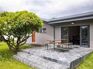 5 Bed House in George South