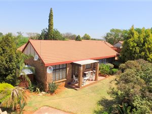 3 Bed Duet in Garsfontein