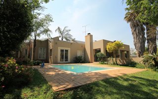 3 Bedroom House in Dainfern Golf Estate