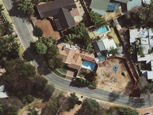 408 m² Land available in Waterkloof Glen
