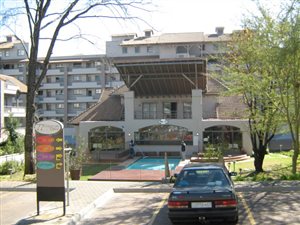 2 Bed Apartment in Sandton CBD