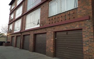 2 Bedroom Flat in Germiston South