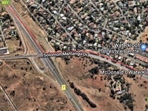 5 Bed House in Waterkloof Ridge