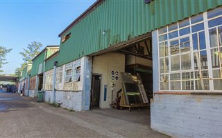 226 m² Industrial space in Amanzimtoti