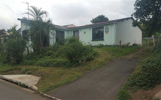 4 Bedroom Simplex in Westham