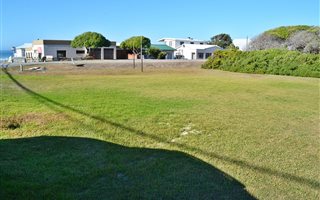 742 m² Land available in Agulhas