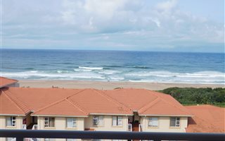 3 Bedroom Apartment in Illovo Beach