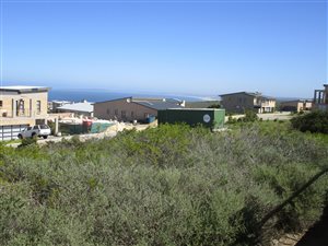 3 Bed House in Dana Bay