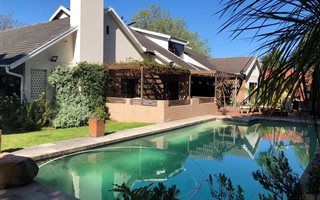 4 Bedroom House in Meadowridge